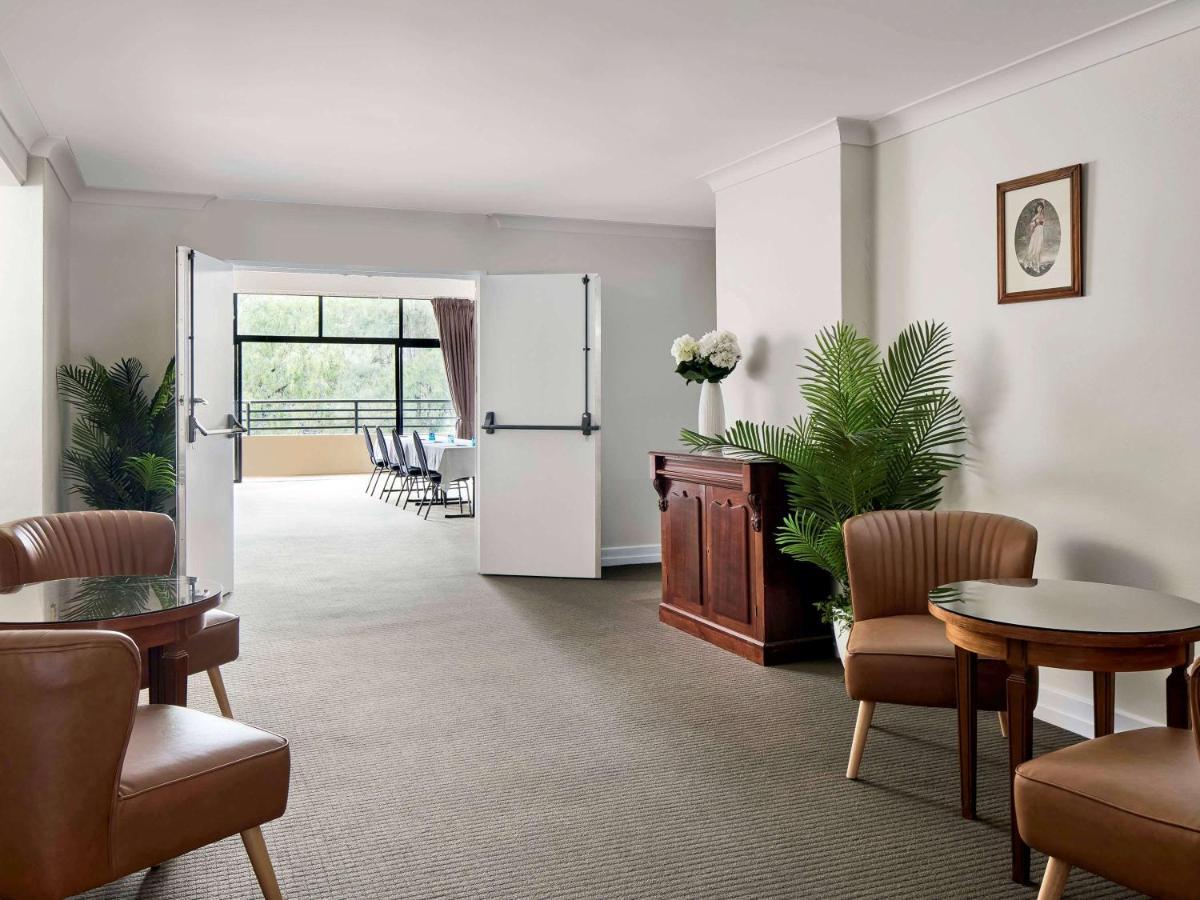 Ibis Styles 4*
