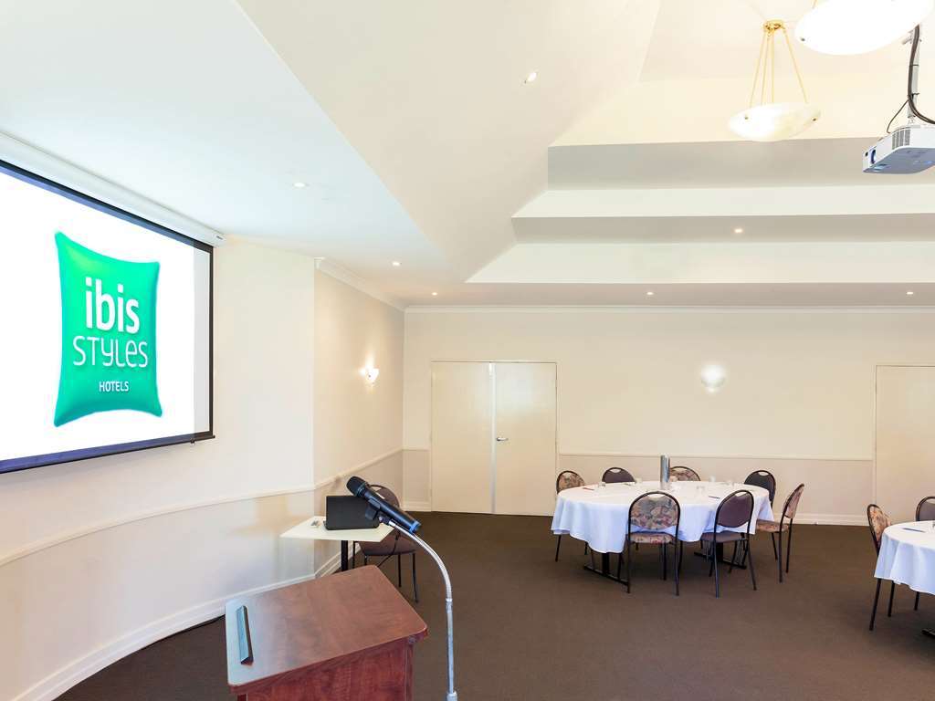 Ibis Styles 4*